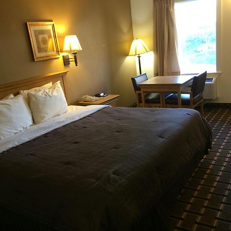 Americas Best Value Inn Near Downtown Нэшвилл Номер фото