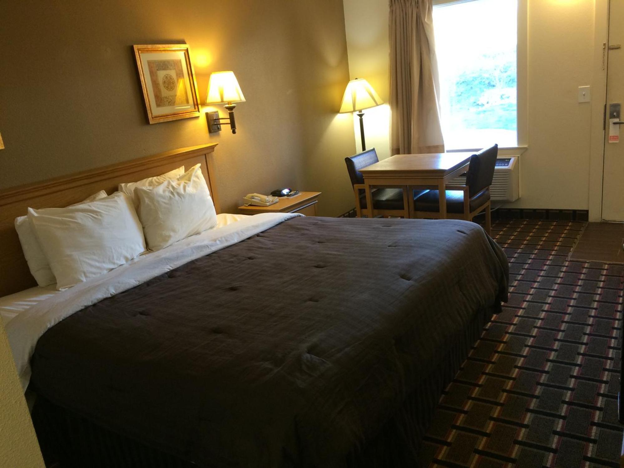 Americas Best Value Inn Near Downtown Нэшвилл Номер фото